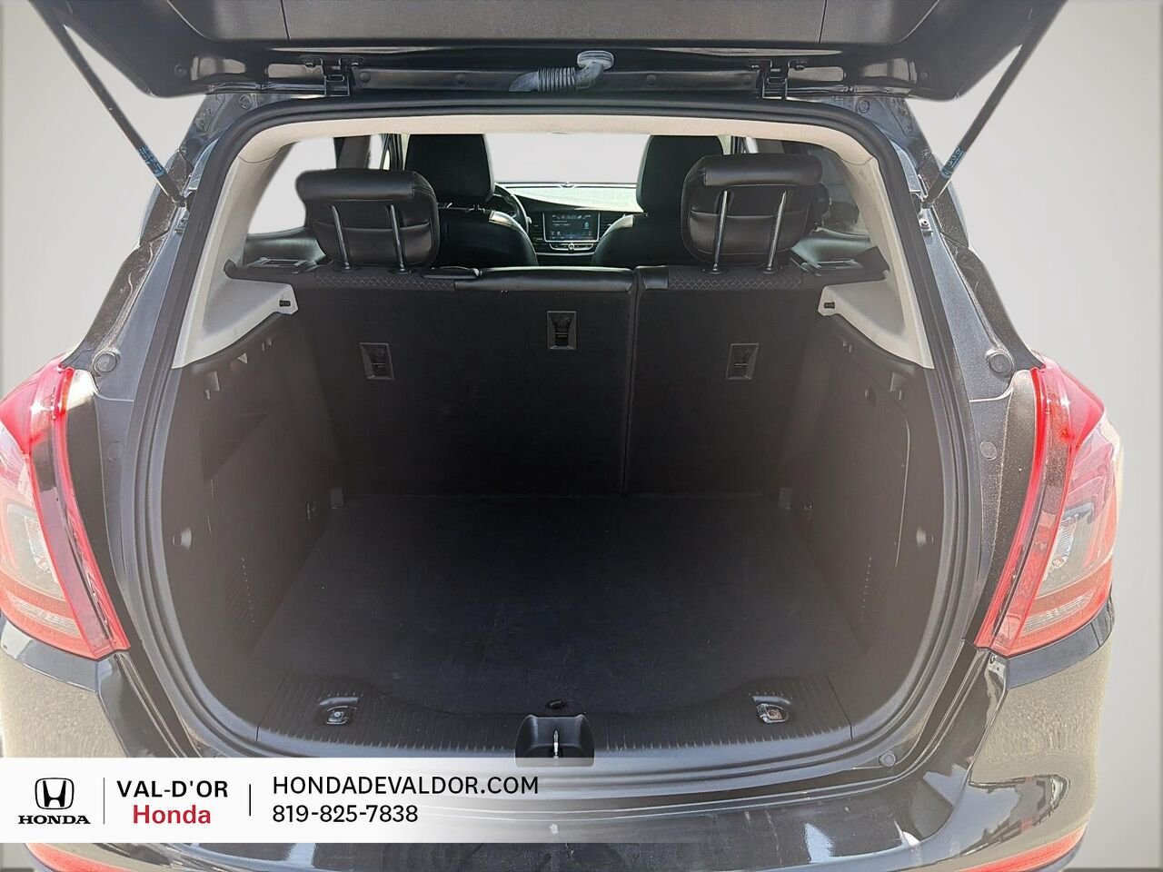 2018 Buick Encore Tourisme sport 4 portes AWD Black Val-d'Or - photo #5