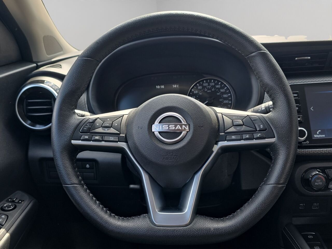 2024 Nissan Kicks SV TA, Commande audio au volant, caméra de recul Black Val-David - photo #8
