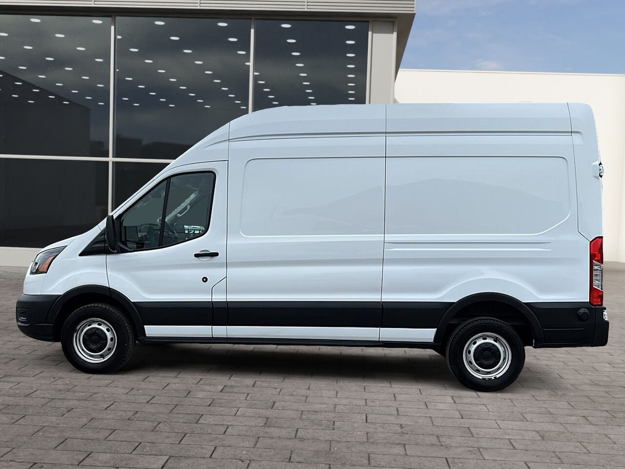 2024 Ford Transit T-250 PA toit surélevé White Québec - photo #4