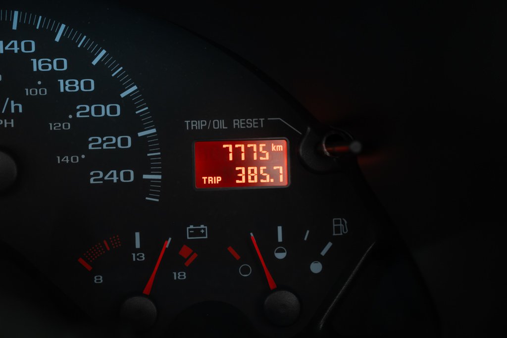 2002 Chevrolet Camaro SS PRIX EN USD *CAR IN MILES * Red Montreal - photo #11