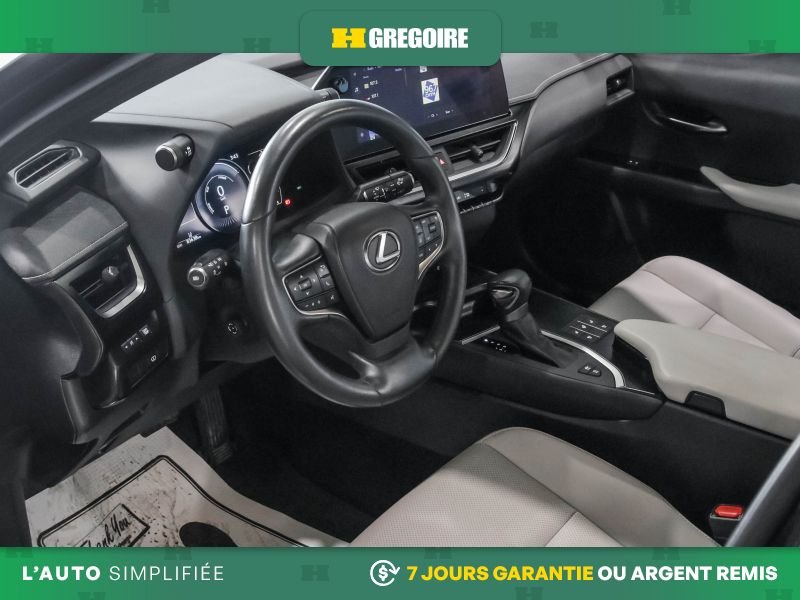 Lexus UX 250H 2023 Noir Saint-Eustache - photo #22