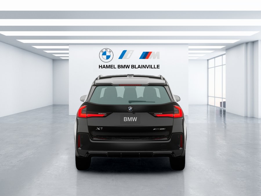 BMW X1 2026 2026 Noir saphir métallisé