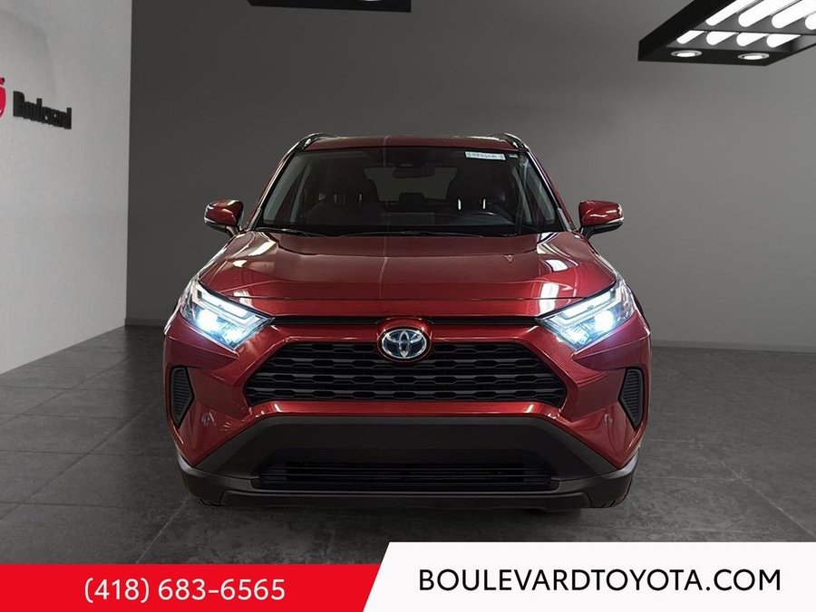 2022 Toyota RAV4 2022 Red