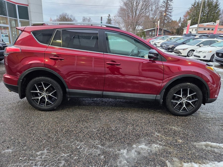 Toyota RAV4 2018 2018 Rouge rubis nacré