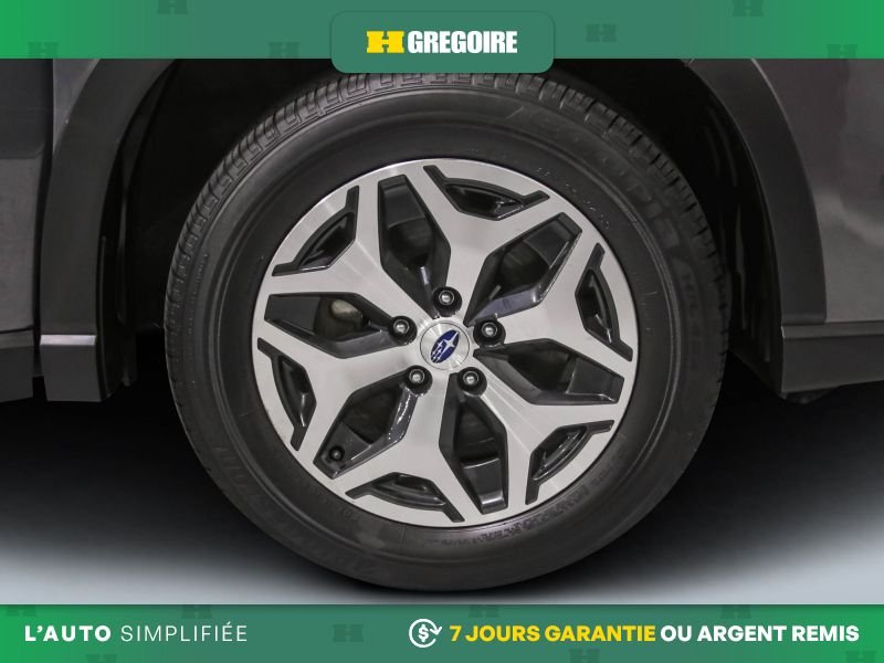 2023 Subaru Forester Grey Saint-Eustache - photo #33