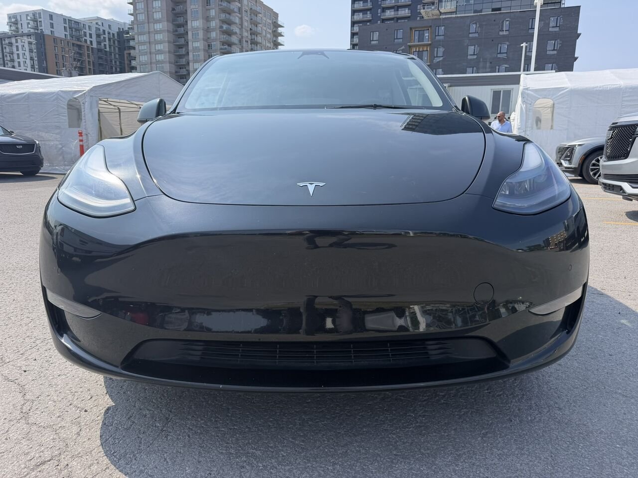 2022 Tesla Model Y LONG RANGE AWD Black Laval - photo #6