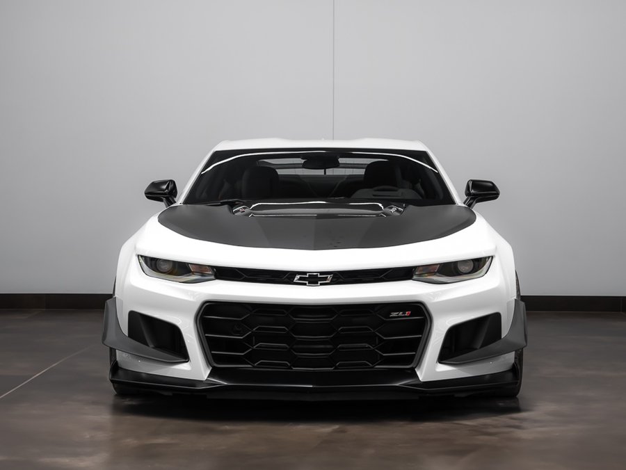 2018 Chevrolet Camaro 2018 White