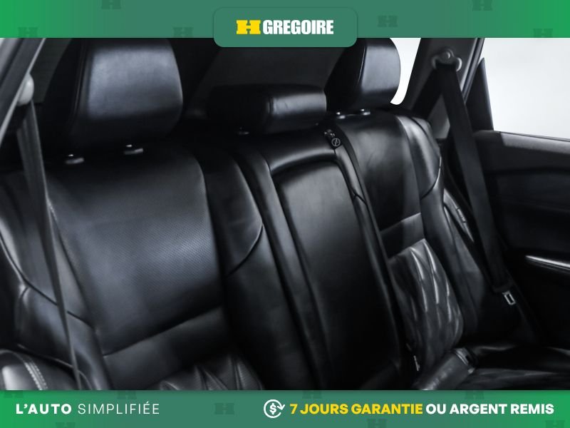 2023 Nissan Rogue White Laval - photo #24