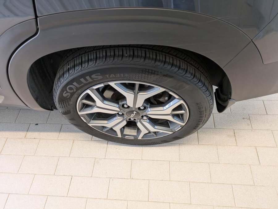 2023 Kia Seltos EX Premium AWD Grey