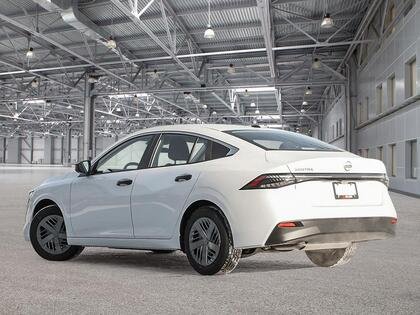 NISSAN SENTRA 2026 2026 Blanc