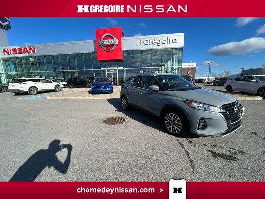 2022 Nissan Kicks 2022 Grey