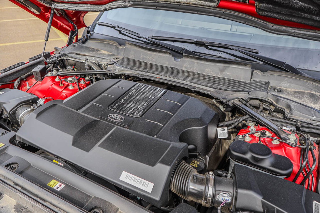 2022 Land Rover Range Rover Sport V8 Supercharged Autobiography Dynamic Red Sherwood Park - photo #11