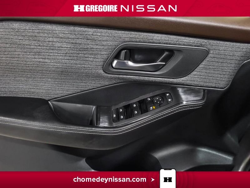 2023 Nissan Rogue Grey Laval - photo #14
