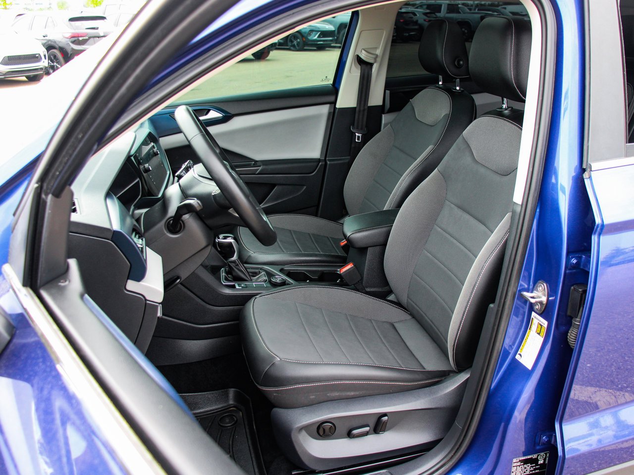 2022 Volkswagen Taos Comfortline 4MOTION Blue Sherwood Park - photo #28