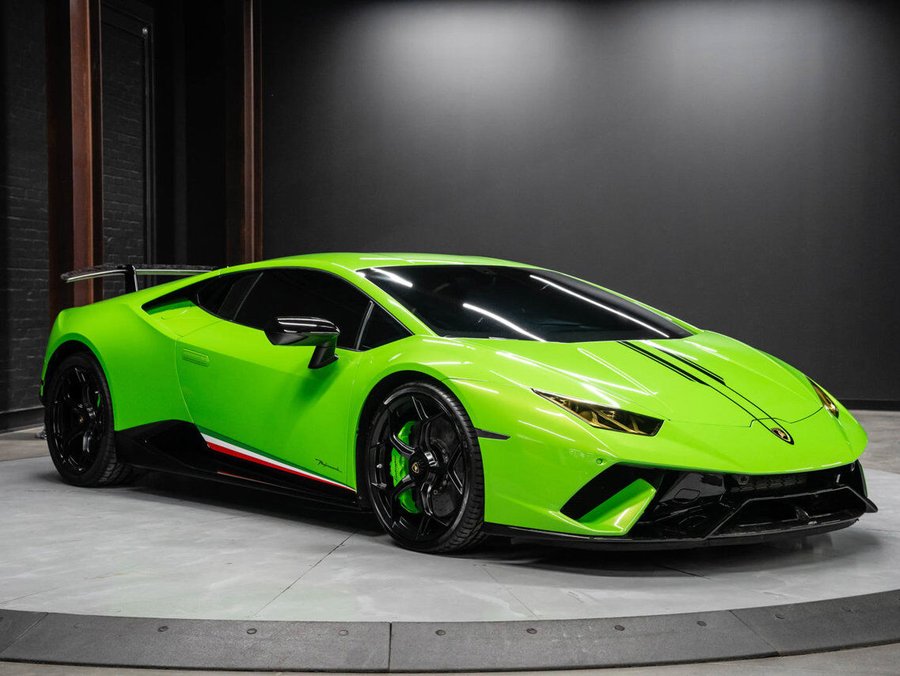 2018 Lamborghini Huracan 2018 Green