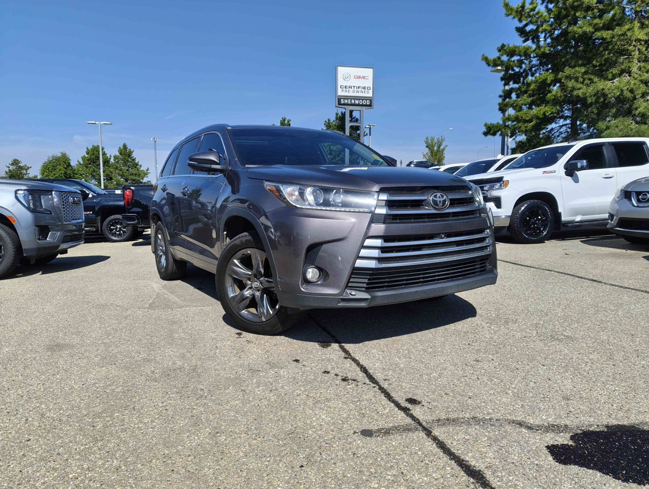2018 Toyota Highlander AWD Limited gray Sherwood Park - photo #1