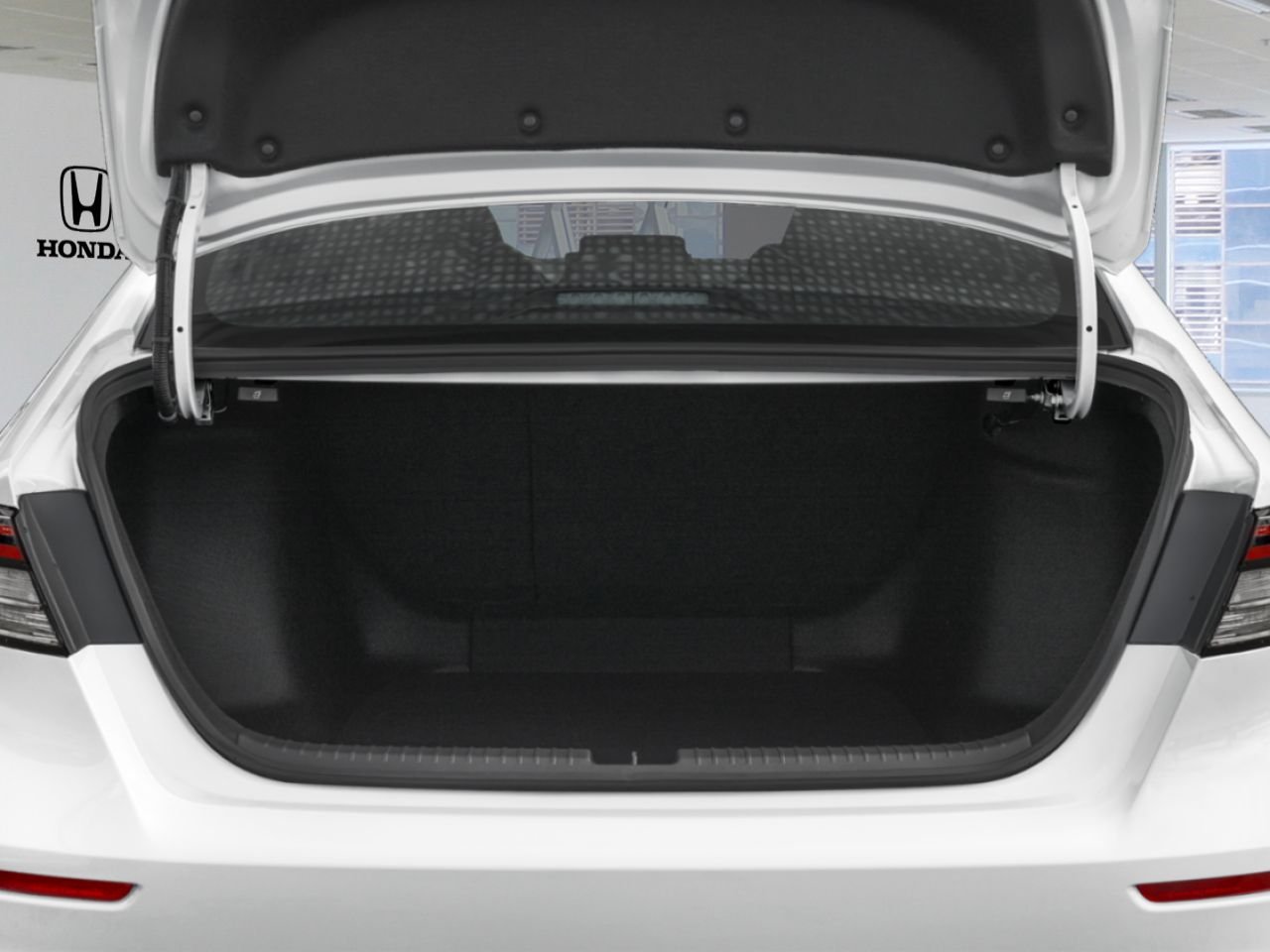 2026 HONDA Accord Hybrid Still Night Pearl Mississauga - photo #6