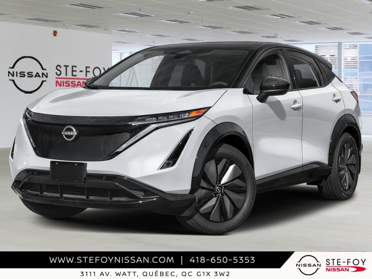 NISSAN ARIYA 2026 Blanc Everest nacré triple couche/Diamant noir nacré Ste-Foy - photo #0