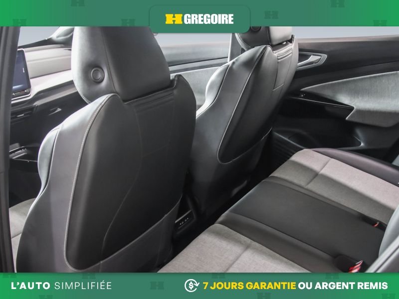 2024 Volkswagen ID.4 Silver Laval - photo #22
