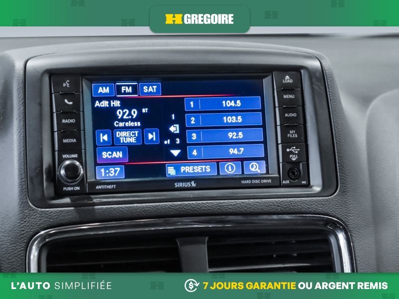 Dodge GR Caravan 820832 | 35th Anniversary AUTO AC MAGS CAM RECULE 2019 Rouge Laval - photo #20