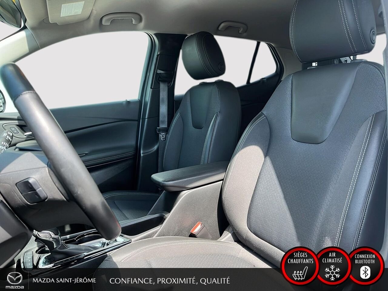 Buick Encore GX Privilégiée | AWD | CLEAN CARFAX | 2024 Blanc Saint-Jérôme - photo #16