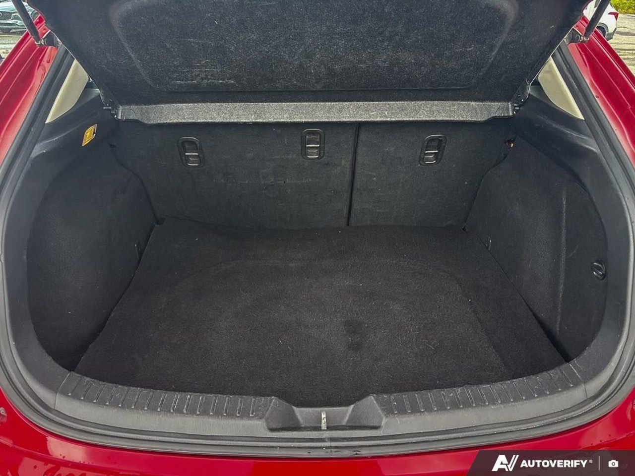 Mazda Mazda3 JM1BN1K79H1121688 2017 Rouge Mirabel - photo #14