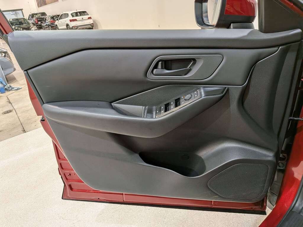 Nissan Rogue AWD S 2024 Rouge Val-David - photo #32
