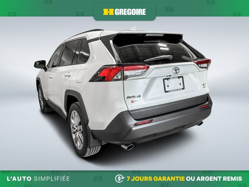 Toyota Rav 4 822010 | XLE PREMIUM AWD - TOIT OUVRANT+CUIR+CAMERA DE RECU 2023 Blanc Laval - photo #5