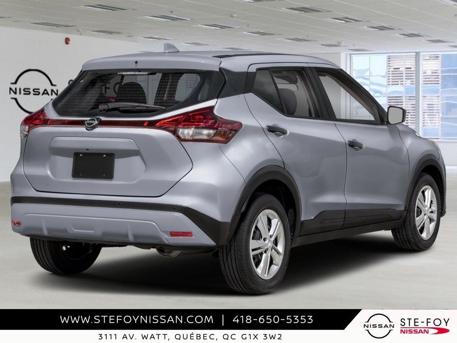 NISSAN Kicks Play 5K454 2025 Gris roche nacré
