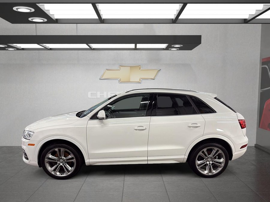 Audi Q3 PROGRESSIV + GARANTIE DISPONIBLE TOIT OUVRANT + 1-2-3 CHANCES AU CREDIT ! 2017 Blanc