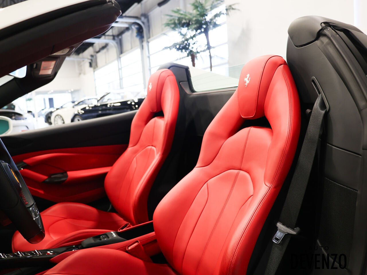 Ferrari F8 Spider 2023 Blanc Saint-Eustache - photo #10