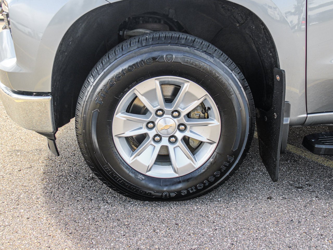 2023 Chevrolet Silverado 1500 4WD Crew Cab 147 LT Grey Sherwood Park - photo #11