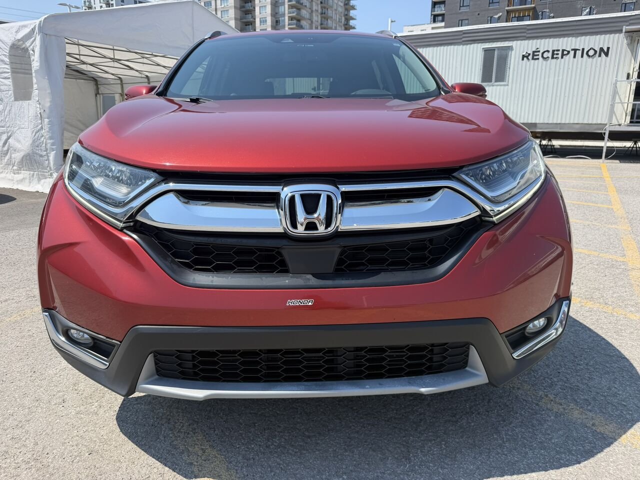 2017 Honda CR-V TOURING AWD Red Laval - photo #4
