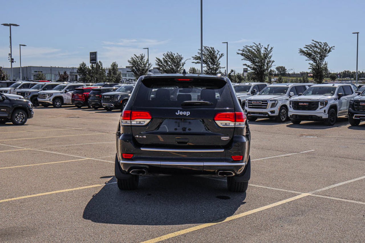 2017 Jeep Grand Cherokee 4WD 4dr Summit Black Sherwood Park - photo #6