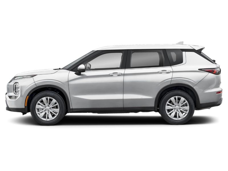 Silver 2026 Mitsubishi Outlander SUV / Crossover Front-Wheel Drive Automatic