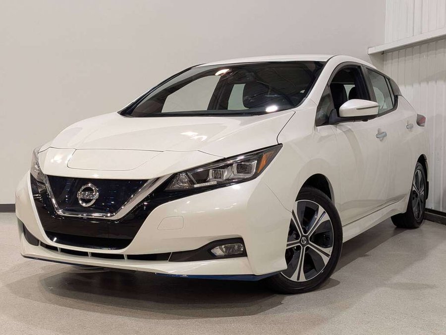 2020 Nissan LEAF White
