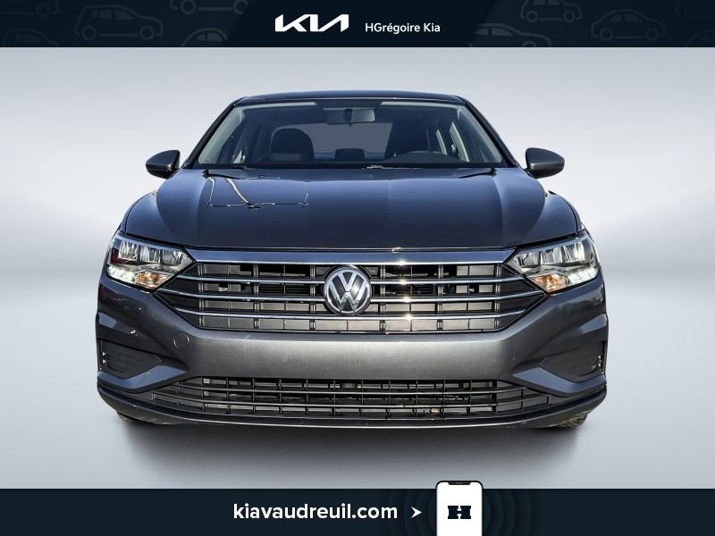 Volkswagen Jetta 2019 2019 Gris