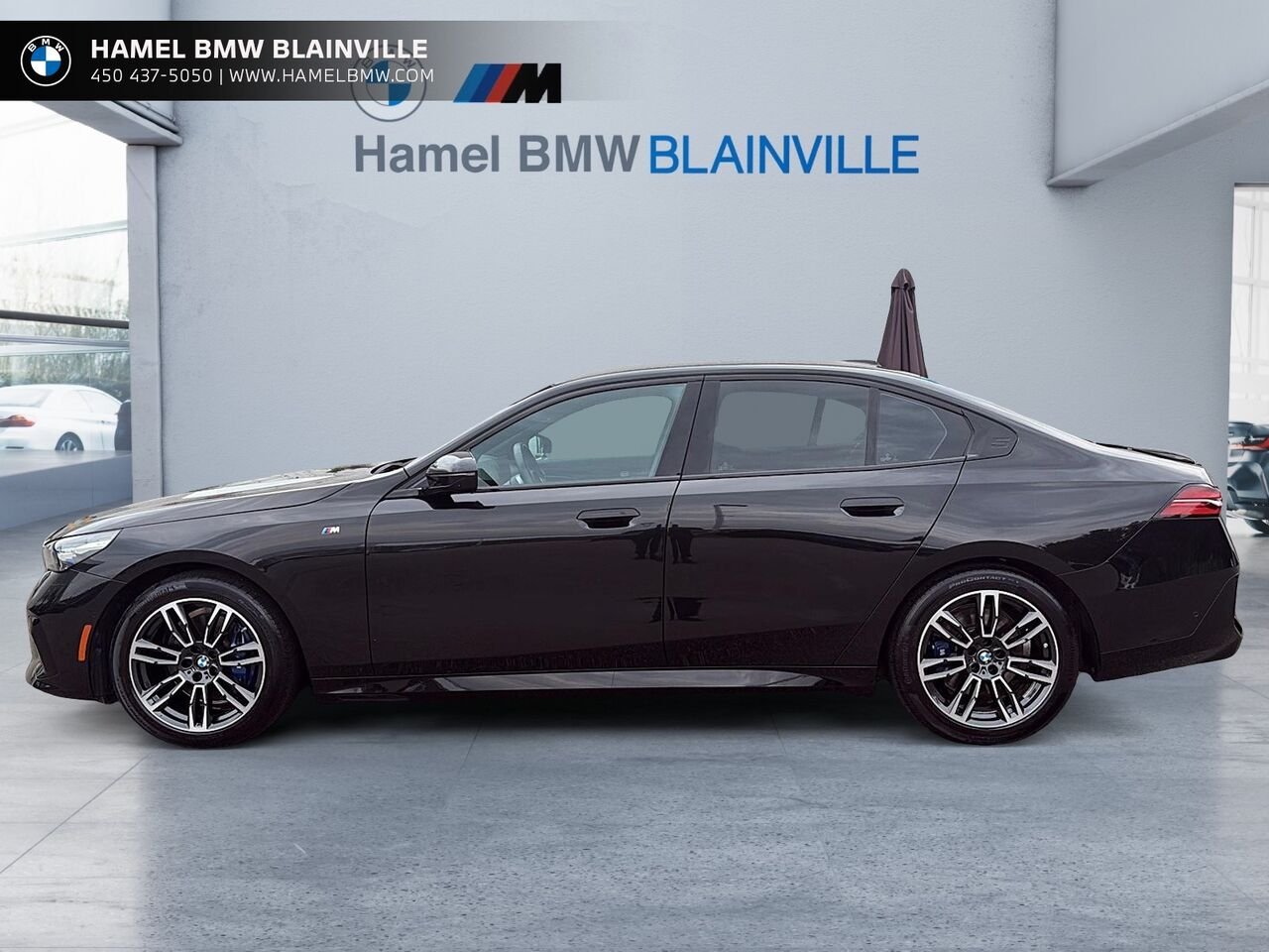 BMW Série 5 530i xDrive berline 2024 Noir Blainville - photo #4