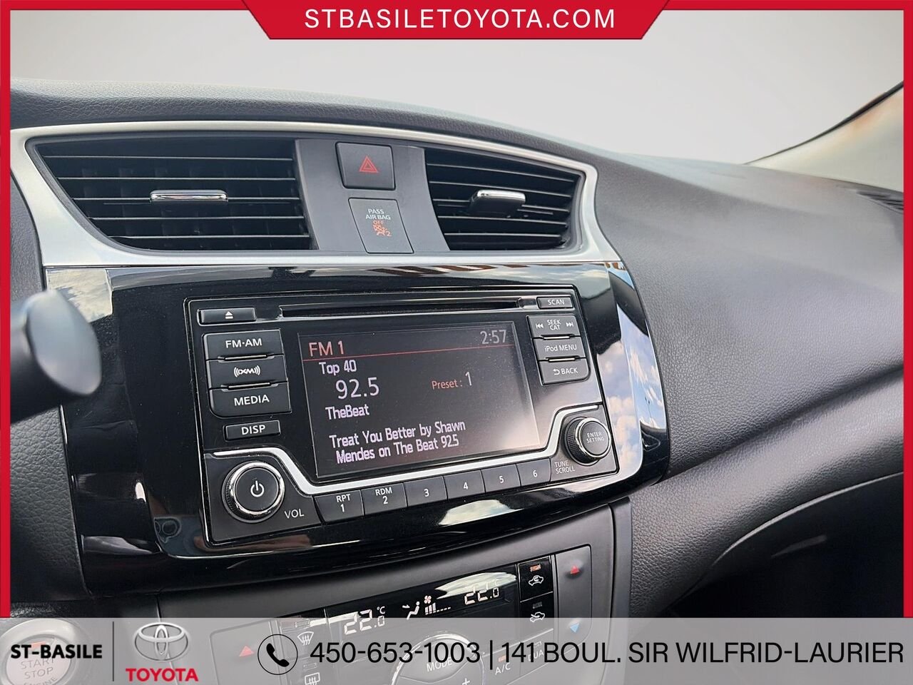 Nissan Sentra 2018 Gris Saint-Basile-le-Grand - photo #15