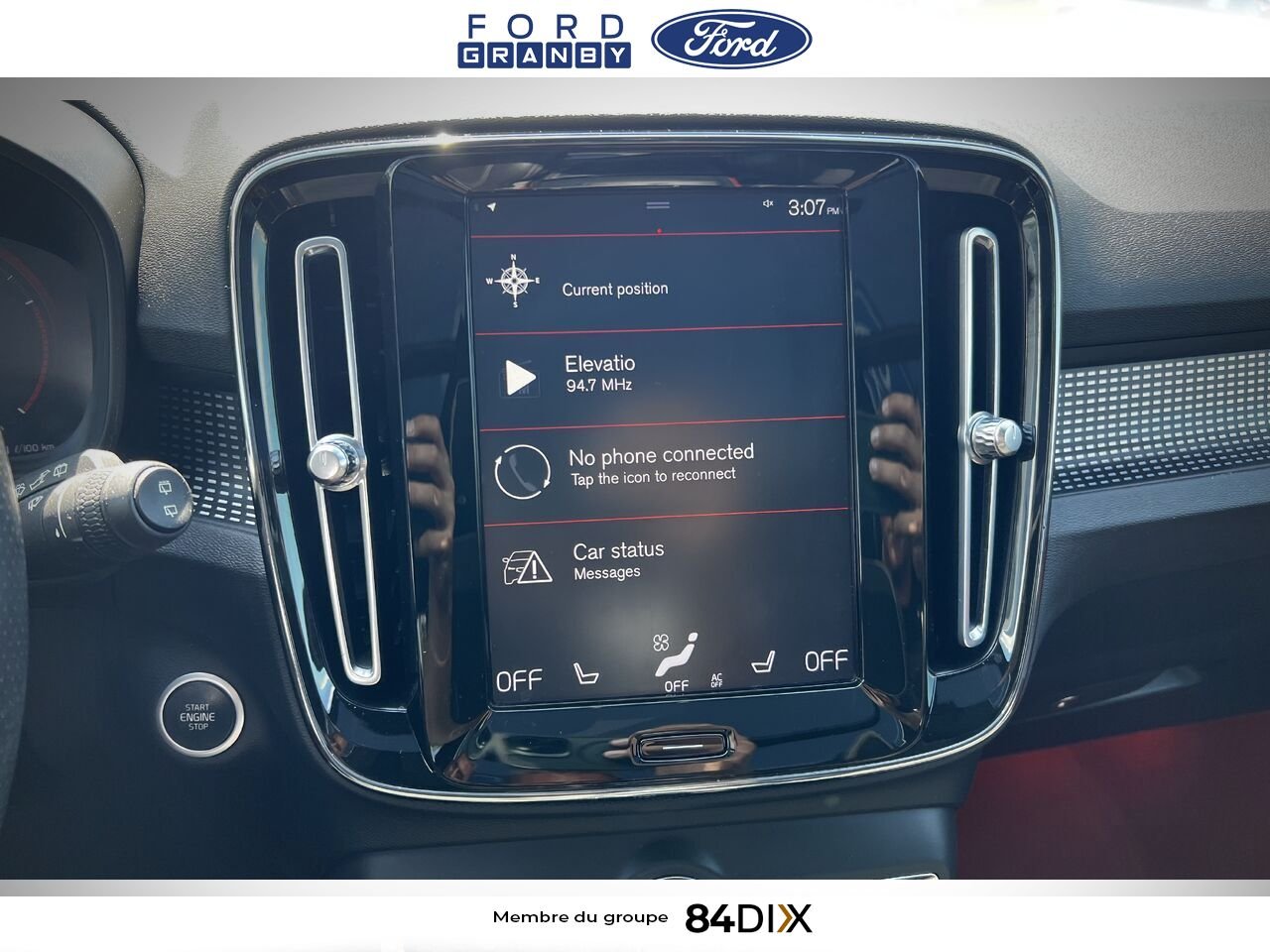 2021 Volvo XC40 Black Granby - photo #20