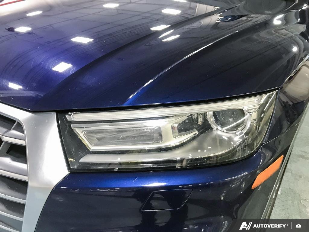 2018 Audi Q5 2600853A | Progressiv Blue Edmonton - photo #7