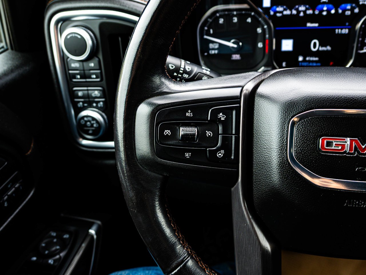 2019 GMC Sierra 1500 4WD Crew Cab 147 AT4 Blue Sherwood Park - photo #21