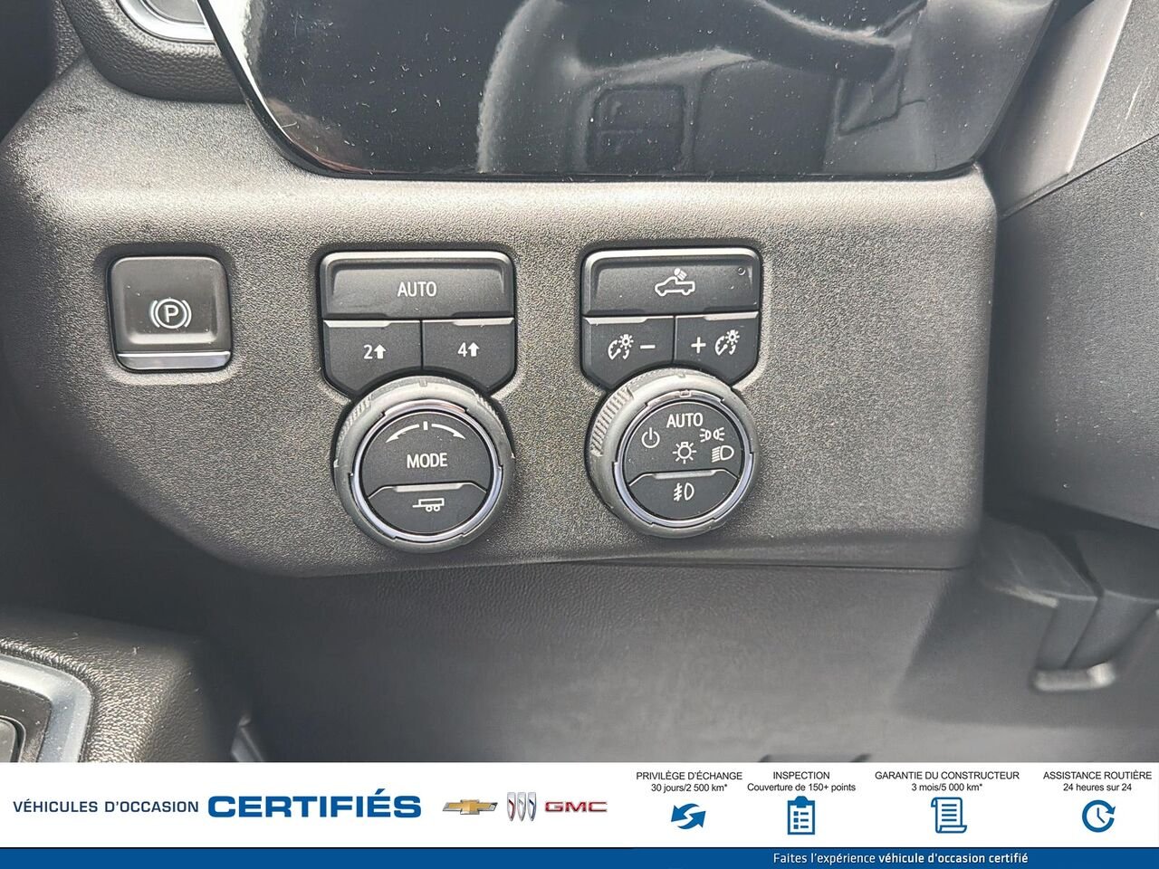 CHEVROLET SILVERADO RST cabine multiplace 4RM 157 po 2024 Bleu Montmagny - photo #16