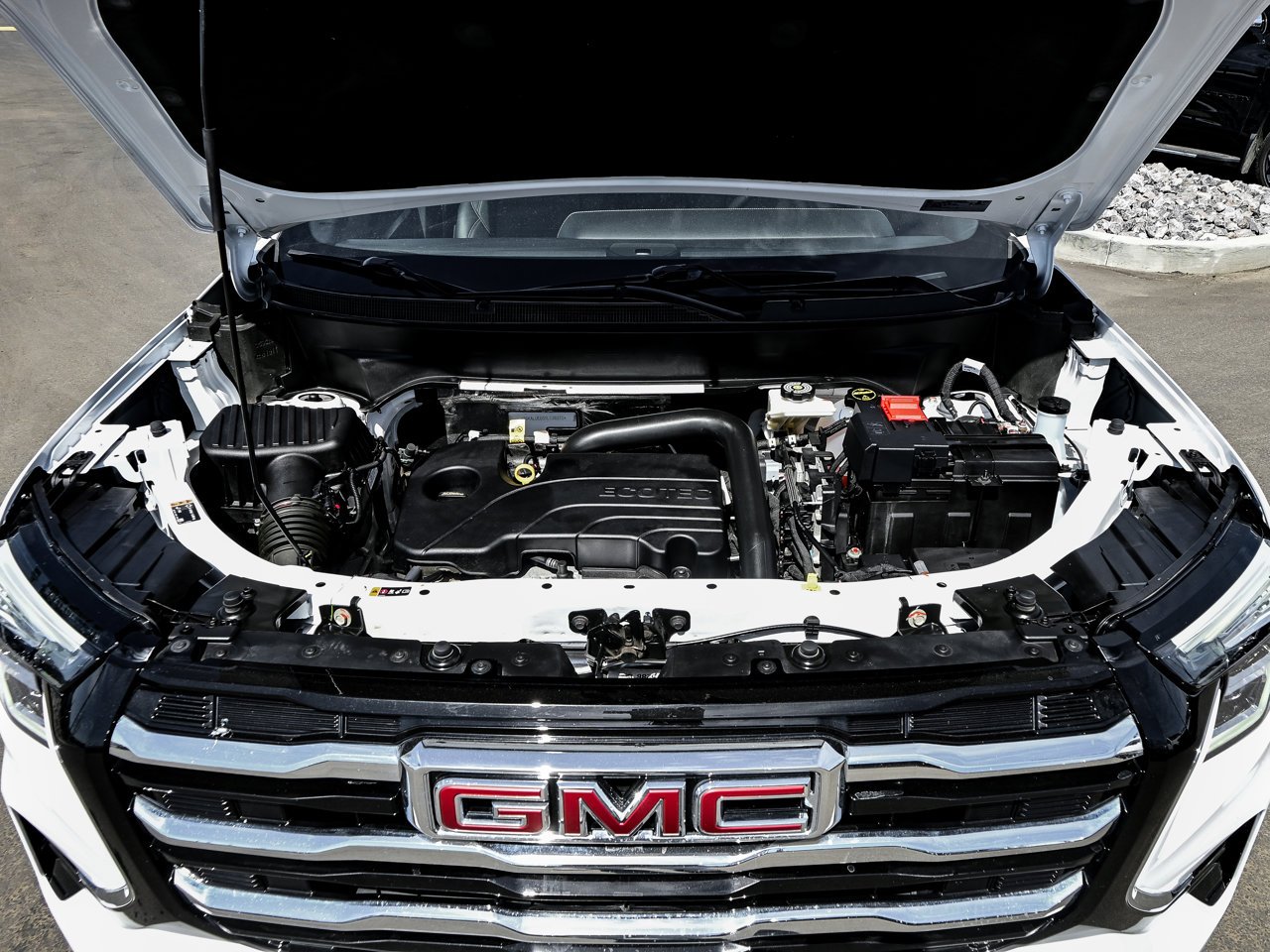 2026 GMC Terrain AWD 4dr Elevation White Sherwood Park - photo #8