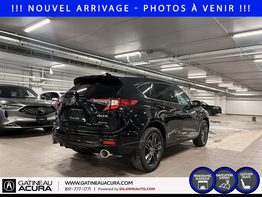 Acura RDX *** UN PROPRIO + CLEAN CARFAX + BAS KILOMÉTRAGE*** 2024 Noir