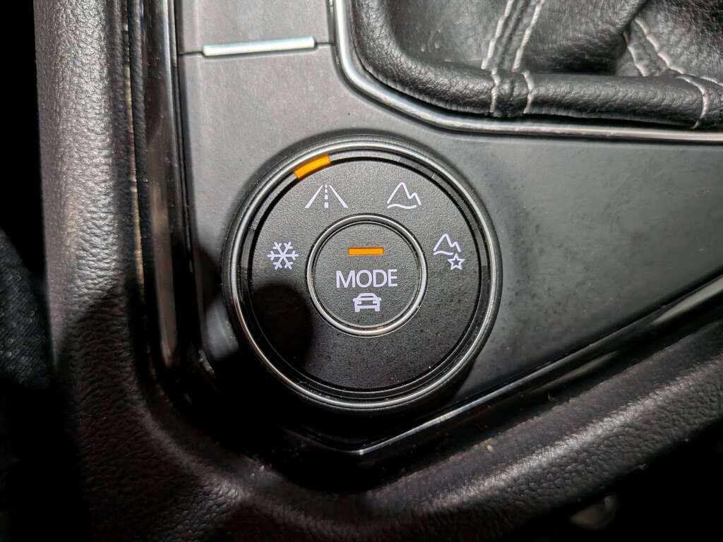 Volkswagen Taos Comfortline 4MOTION 2022 Bleu Val-David - photo #30