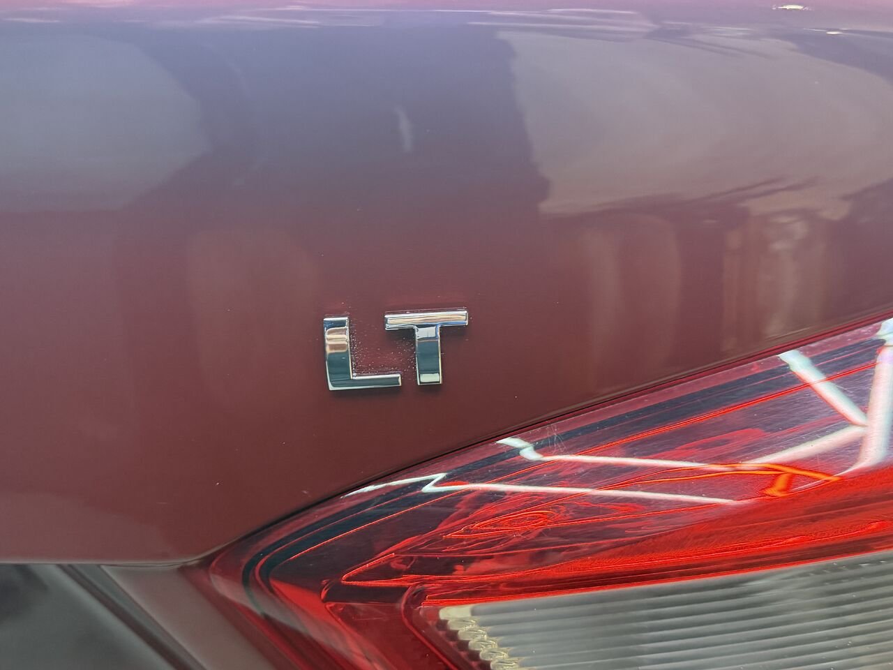 2019 Chevrolet Cruze Red Blainville - photo #8