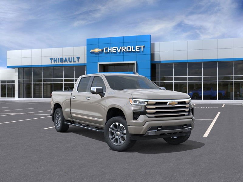 CHEVROLET Silverado 1500 High Country cabine multiplace 4RM 157 po 2026 SABLES BLANC Sherbrooke - photo #0