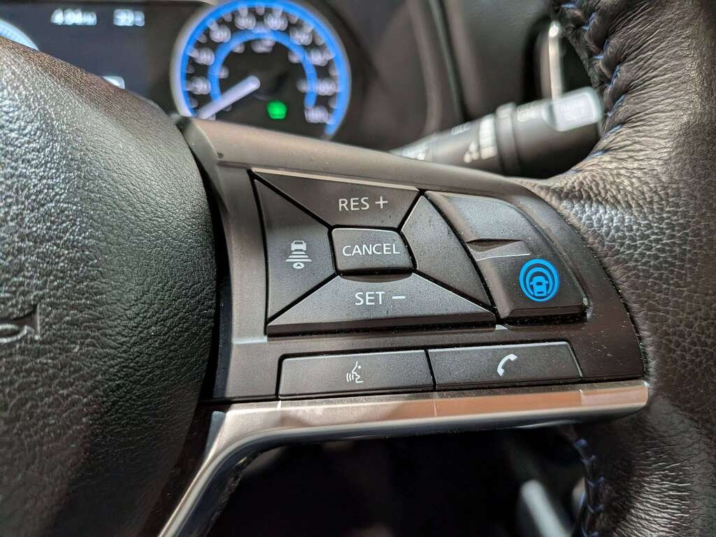 2019 Nissan LEAF SL Hatchback *Ltd Avail* Grey Val-David - photo #15