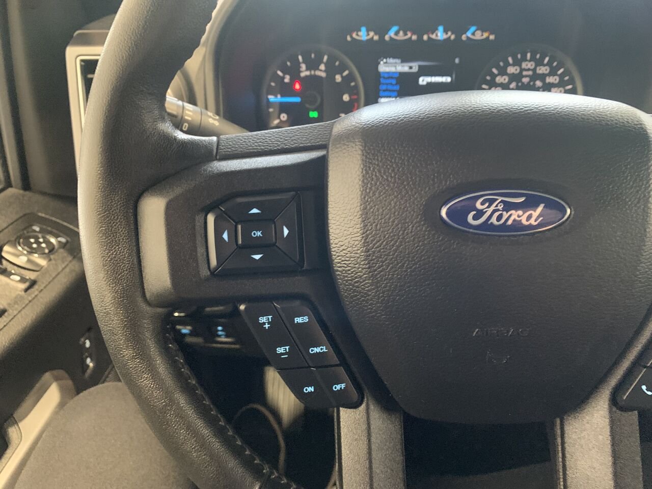 2019 Ford F-150 F-150 SUPERCREW XLT SPORT Black Châteauguay - photo #36